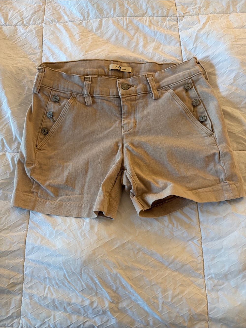 7 For All Mankind Beige Women's Cotton Shorts - Casual Summer Staple Sz 26
